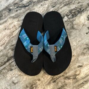 Kid’s teva Mush flip flops